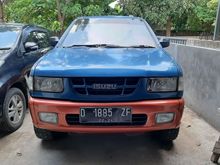 2001 Isuzu Panther 2.5 LV SUV MT Siap Pakai