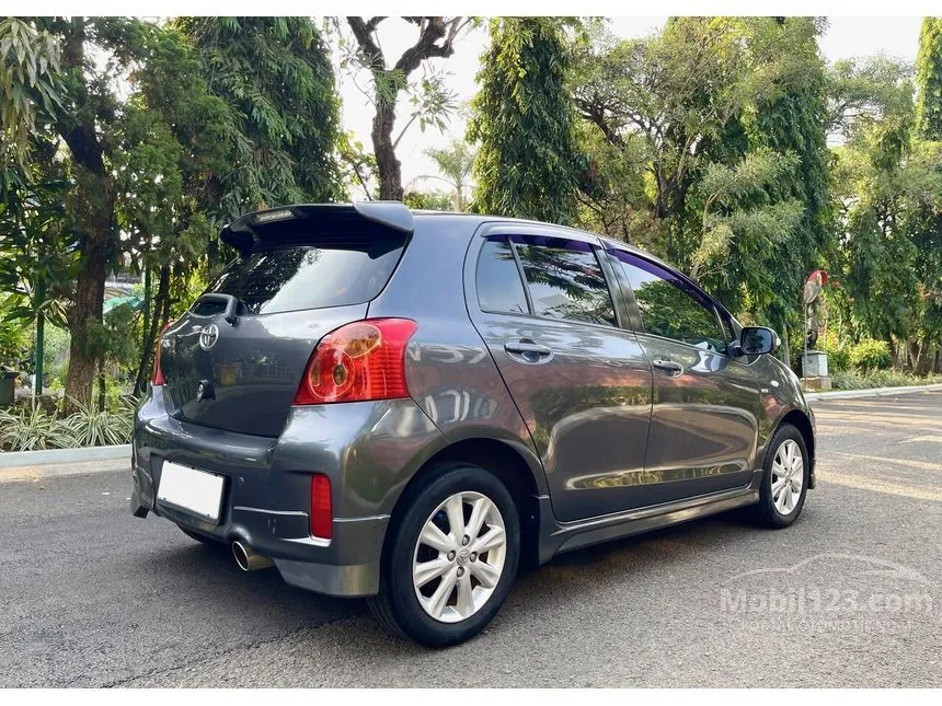 Jual Mobil Toyota Yaris 2012 E 1.5 di DKI Jakarta Automatic Abu