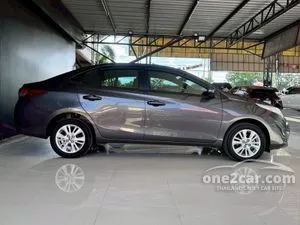 2019 Toyota Yaris Ativ 1.2 E Sedan
