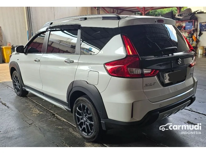 2023 Suzuki XL7 Beta Hybrid SUV