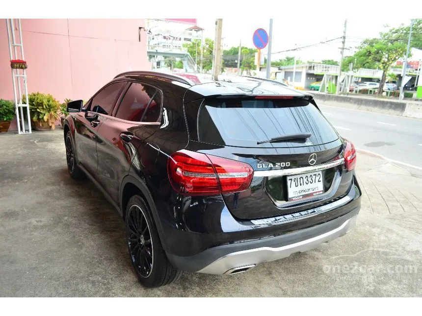 2020 Mercedes-Benz GLA200 Urban SUV
