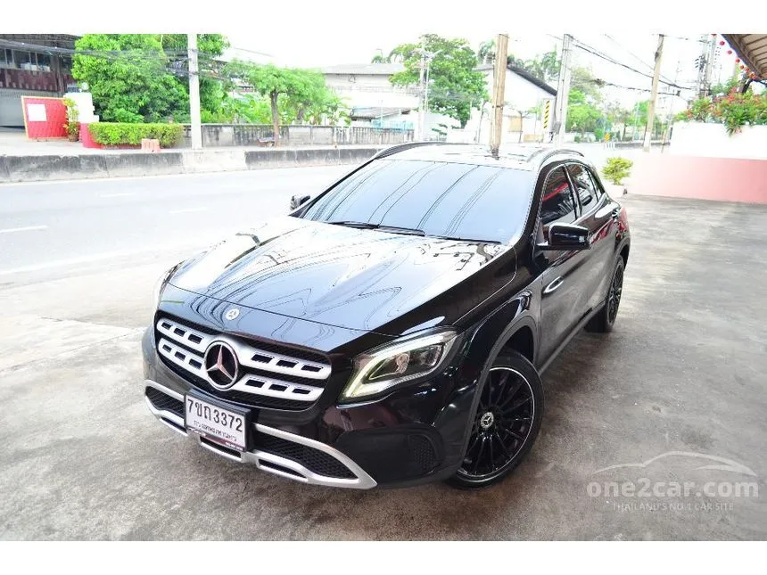 2020 Mercedes-Benz GLA200 Urban SUV