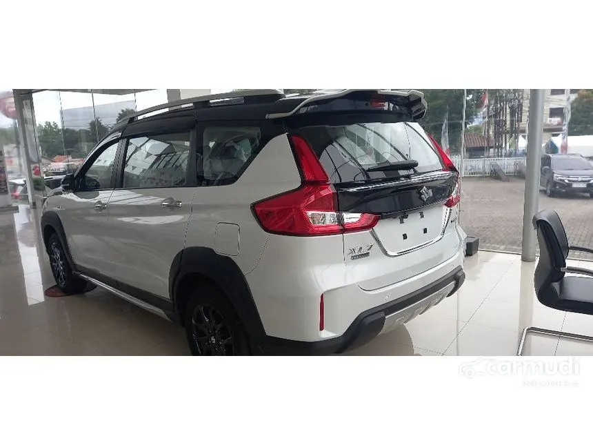 Jual Mobil Suzuki XL7 2024 Alpha Hybrid 1.5 di Banten Automatic SUV Putih Rp 244.800.000