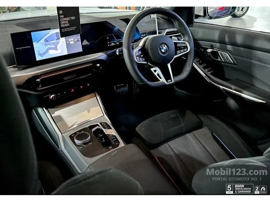 2025 BMW 320i M Sport Sedan