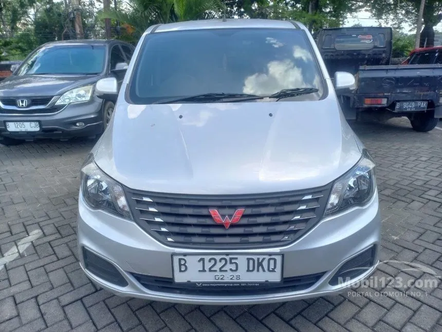 Jual Mobil Wuling Confero 2022 1.5 di DKI Jakarta Manual Wagon Silver Rp 91.000.000