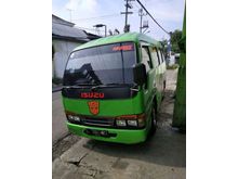 2007 Isuzu Elf 2.8 Minibus