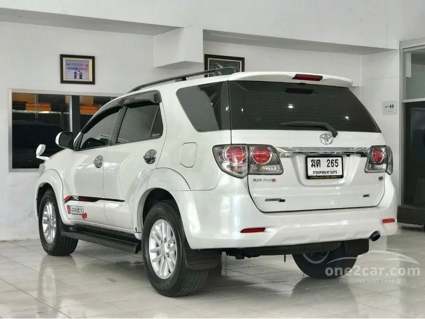 2012 Toyota Fortuner V SUV