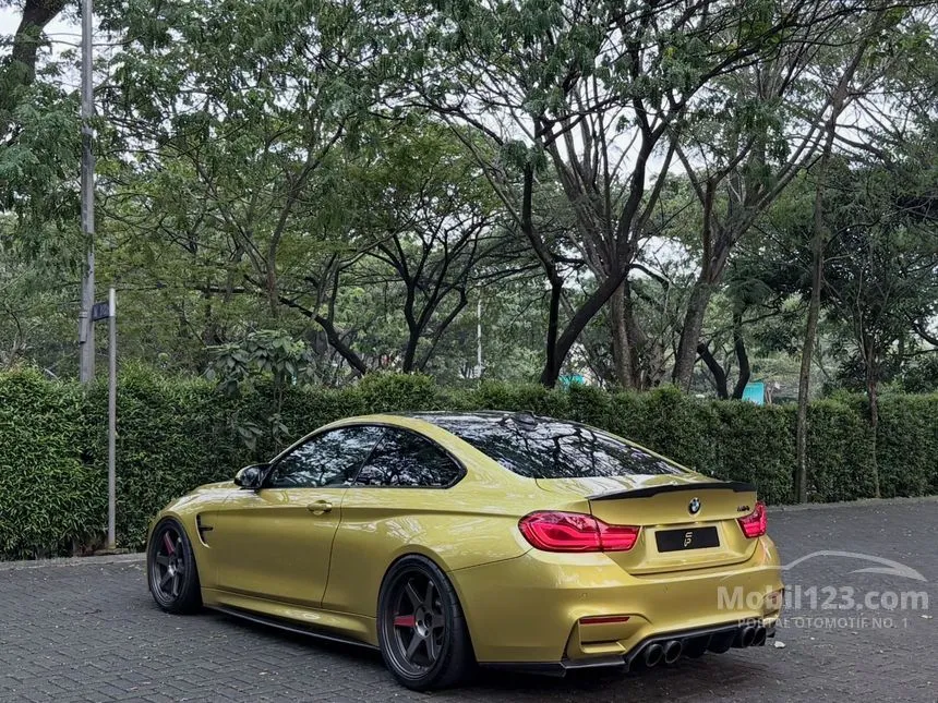 2014 BMW M4 Coupe
