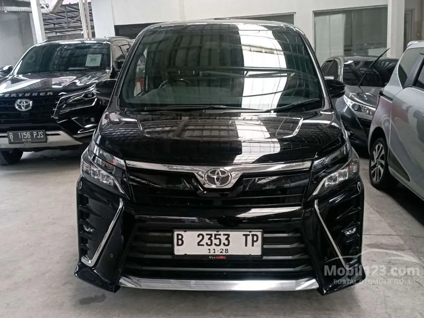Jual Mobil Toyota Voxy 2018 2.0 di DKI Jakarta Automatic MPV Hitam Rp 318.000.000