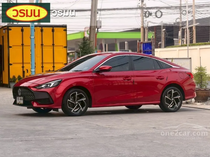 2022 MG MG5 D+ Sedan