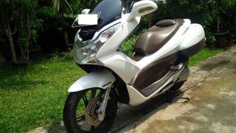 Harga Honda PCX Bekas Masih Lebih Superior dari Nmax