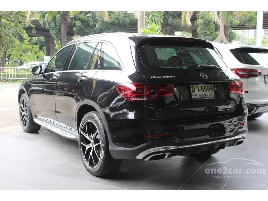 2021 Mercedes-Benz GLC300 e 4MATIC AMG Dynamic SUV