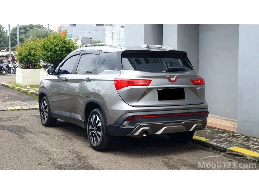 2022 Wuling Almaz Exclusive 7 Seater SUV