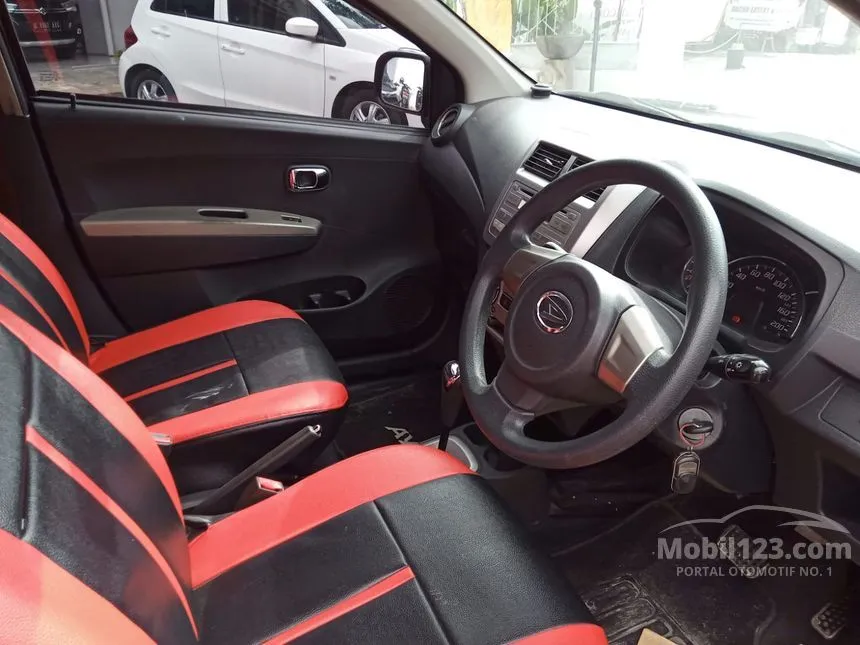 2015 Daihatsu Ayla X Hatchback