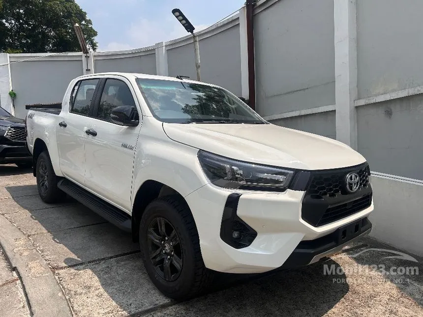 Jual Mobil Toyota Hilux 2024 V Dual Cab 2.4 di DKI Jakarta Automatic Pick