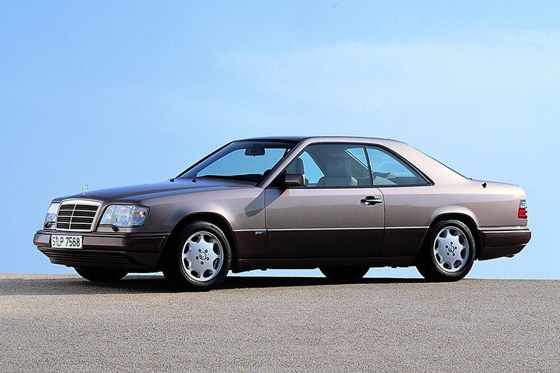 Sejarah 30 Tahun Mercedes-Benz E-Class Coupe 2