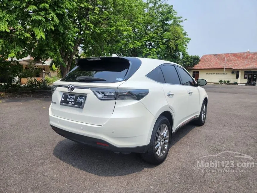 2014 Toyota Harrier SUV