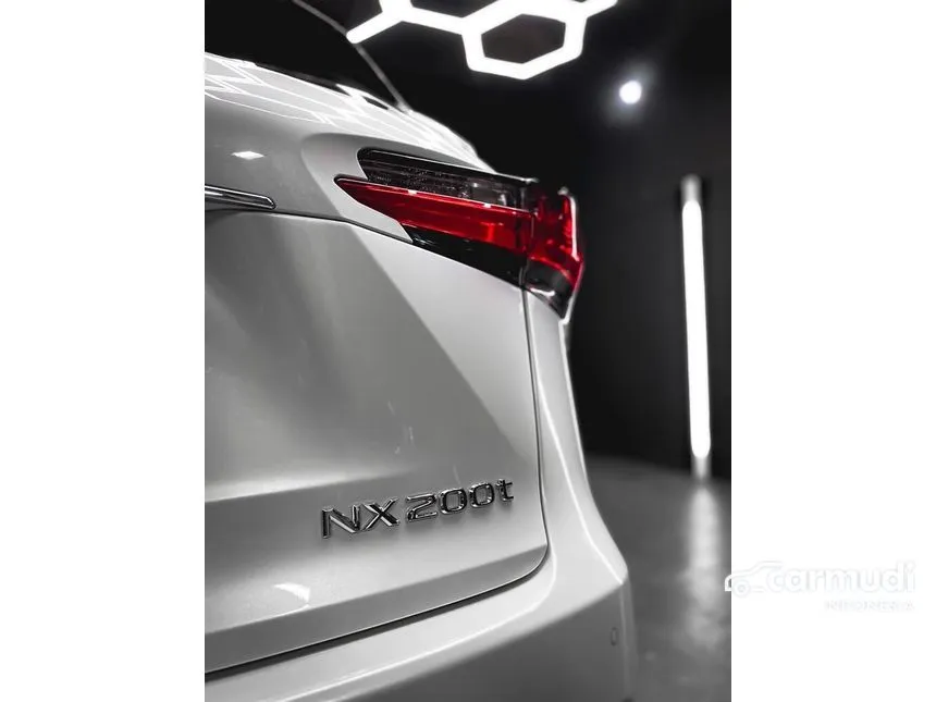 2014 Lexus NX200t Luxury SUV