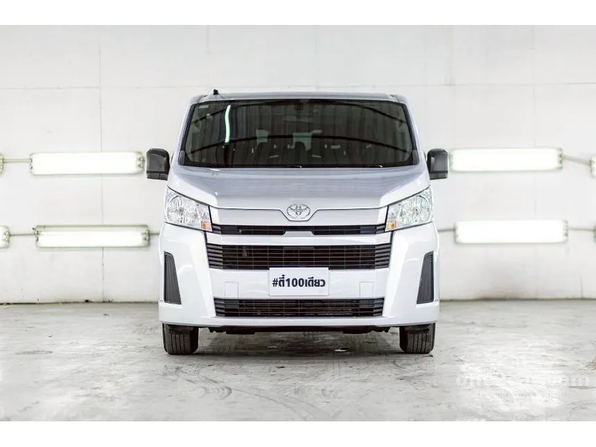 2021 Toyota HIACE GL Van