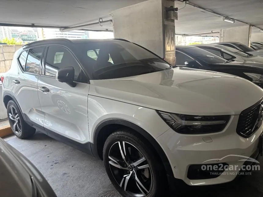 2021 Volvo XC40 Recharge T5 R-Design SUV