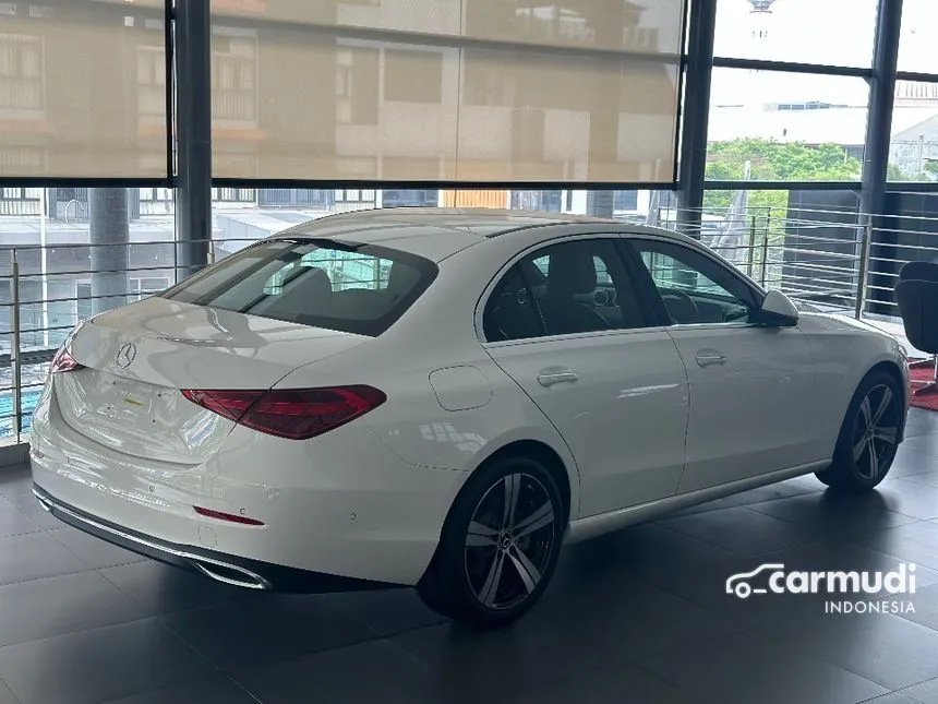 2023 Mercedes-Benz C200 Avantgarde Line Sedan