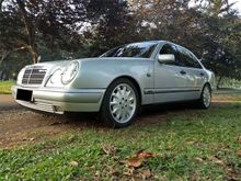 1997 Mercedes-Benz E230 2.3 W210 2.3 Automatic Sedan