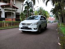 Tdp 15jt Tgn pertama Kijang Innova G 2013 AT servis record