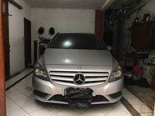 Dijual Mercedes Benz B200 Tahun 2012