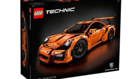 Porsche 911 GT3 RS Versi Lego Ludes Terjual