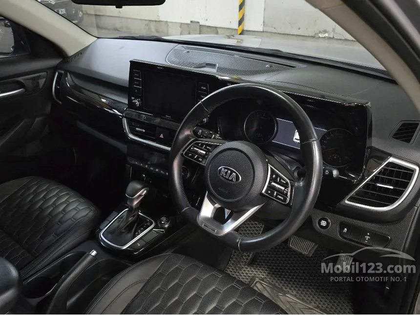 2021 KIA Seltos EX+ SUV