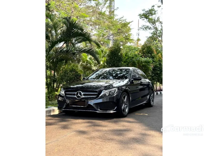 2018 Mercedes-Benz C200 AMG Line Sedan