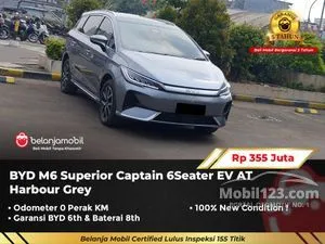 2025 BYD M6 Superior Captain 6 Seater MPV
