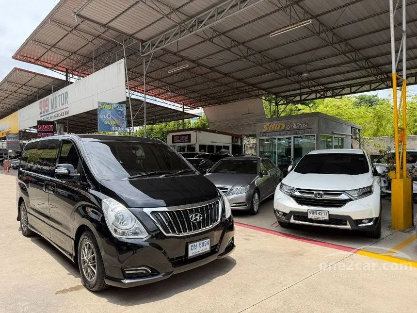 2017 Hyundai H-1 Elite Van