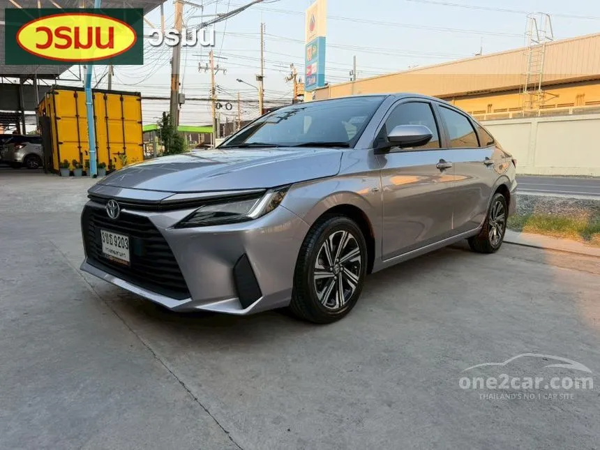 2022 Toyota Yaris Ativ Sport Sedan