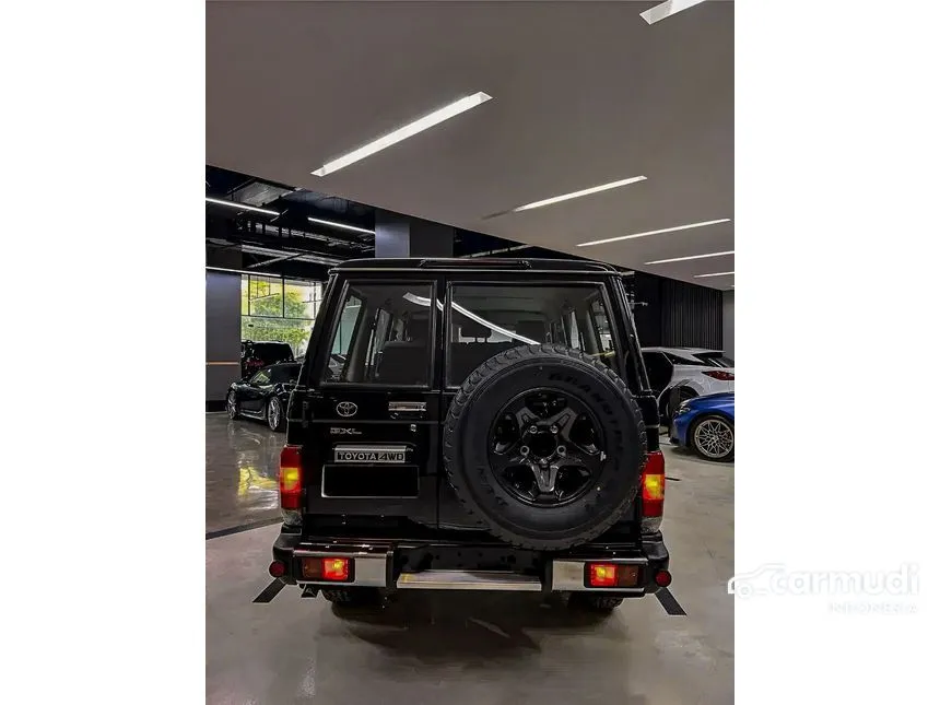 2024 Toyota Land Cruiser 70 LX SUV