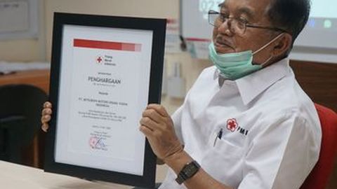 Mitsubishi Donasikan Ribuan Masker N95 ke PMI