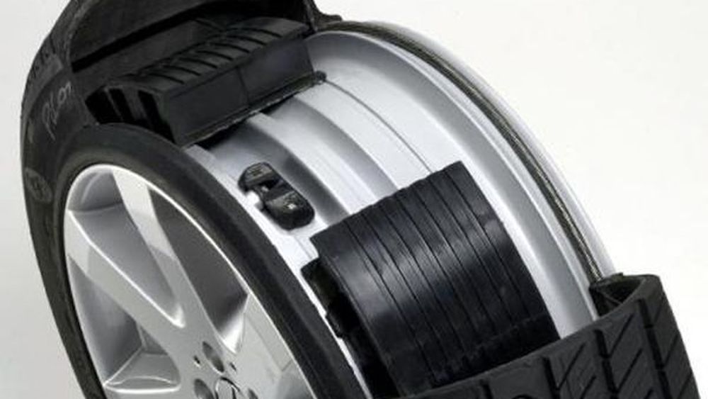 ผลสำรวจชี้ ยางรันแฟลตอายุใช้งานสั้นกว่ายางทั่วไป-ผู้ใช้ไม่พอใจ - ข่าวใน ...