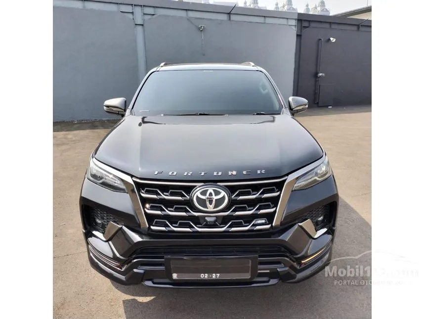Jual Mobil Toyota Fortuner 2022 GR Sport 2.4 di DKI Jakarta Automatic SUV Hitam Rp 510.000.000