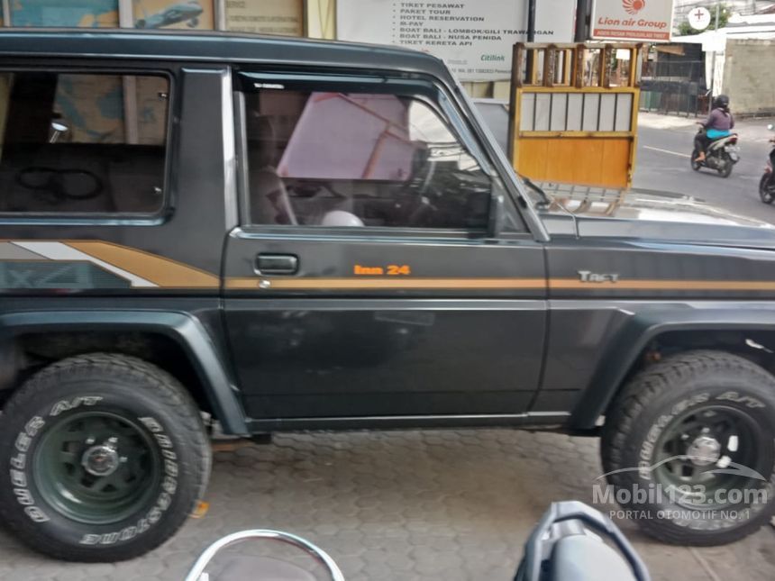 1994 Daihatsu Taft Jeep