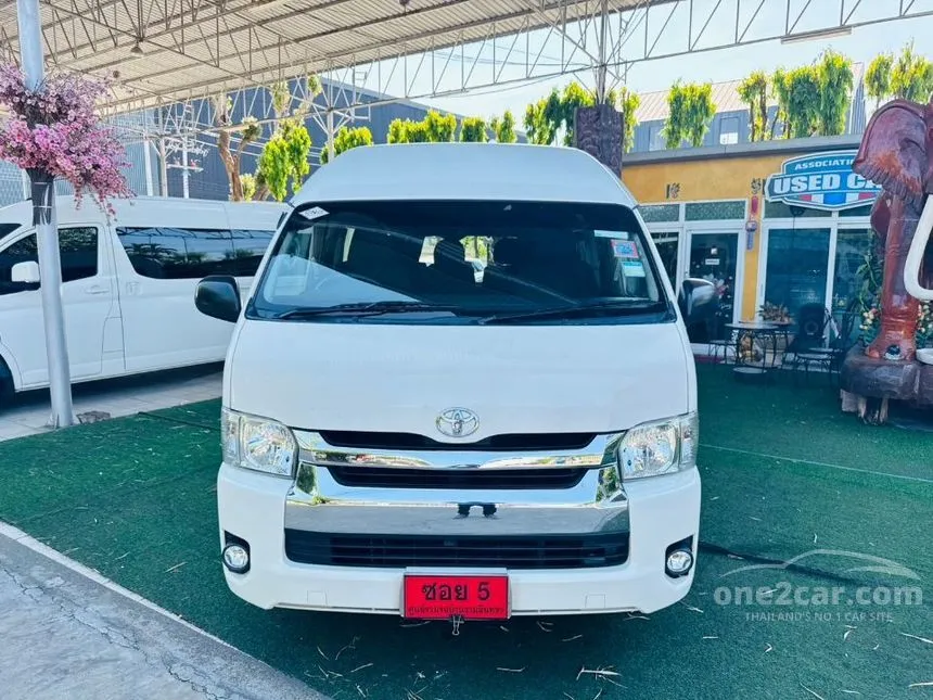 2019 Toyota HIACE VVTi Van