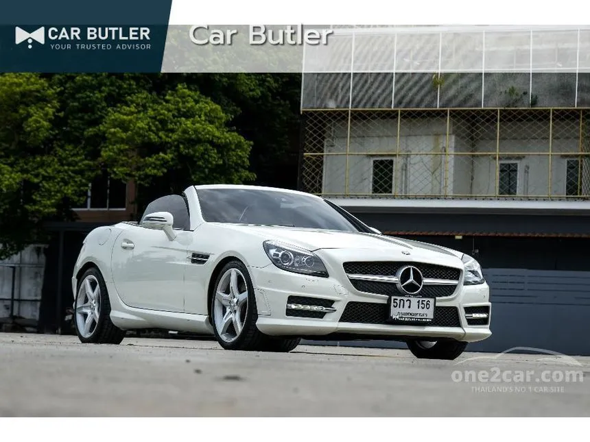 2014 Mercedes-Benz SLK200 AMG Dynamic BlueEFFICIENCY Convertible
