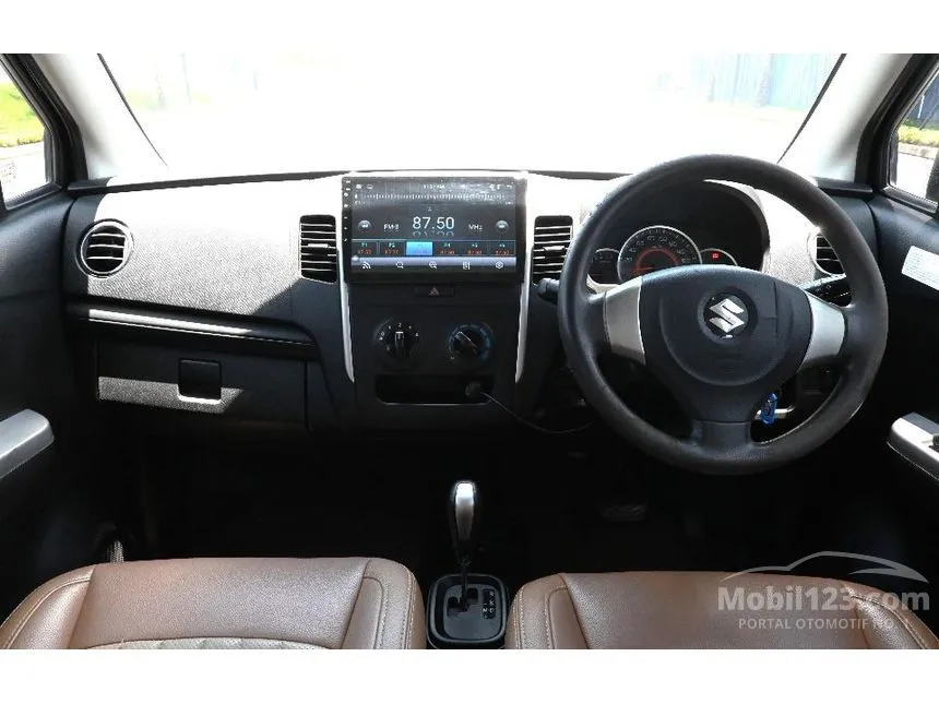 2015 Suzuki Karimun Wagon R GS Hatchback
