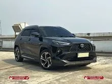 KM 30rb Toyota Yaris Cross Hybrid Gr Sport TSS 2023 Hitam Service Record Tdp 15jt