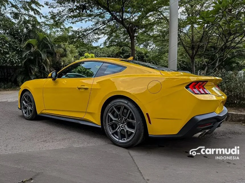 2025 Ford Mustang EcoBoost Fastback