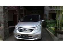 Honda Freed 1.5 S Silver 2013 Mulus