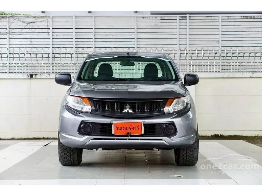 2016 Mitsubishi TRITON GL Mega Cab Pickup