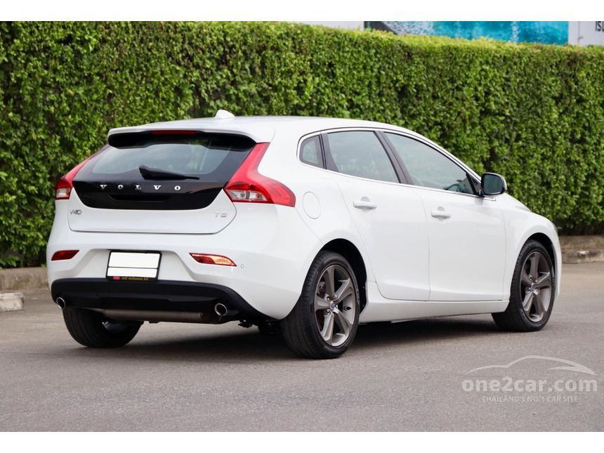 Volvo V40 2014 2.0 in กรุงเทพและปริมณฑล Automatic Wagon สีขาว for ...