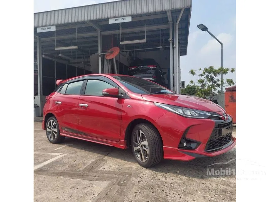 2023 Toyota Yaris S GR Sport Hatchback