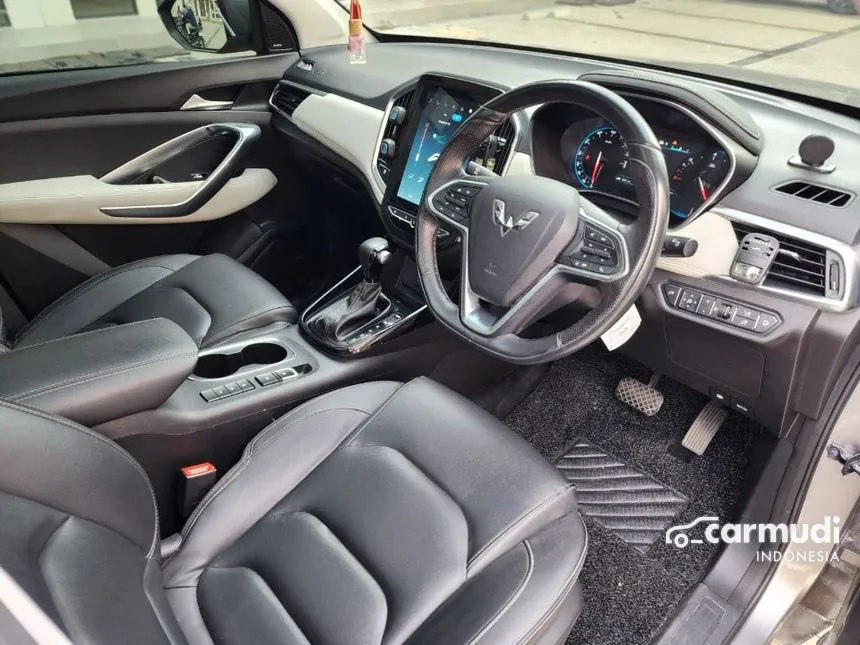 2019 Wuling Almaz Exclusive 5 Seater SUV