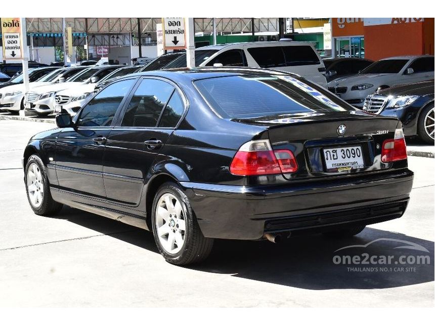 2001 BMW 318i SE Sedan